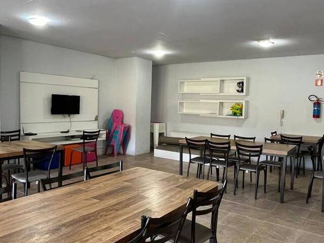 Apartamento para Venda em Caxias do Sul - 2