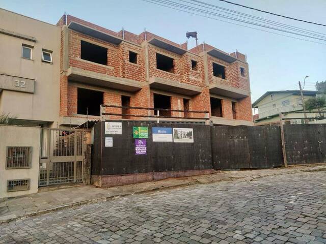 Sobrado para Venda em Caxias do Sul - 5