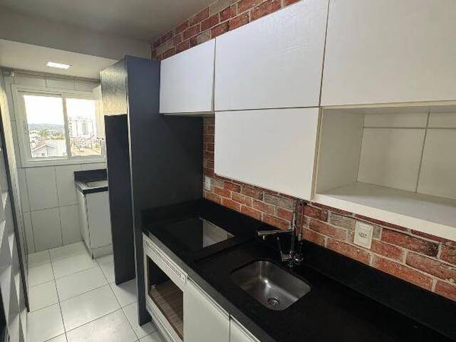 Apartamento para Venda em Caxias do Sul - 3