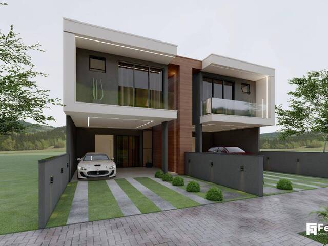 #1096 - Sobrado para Venda em Caxias do Sul - RS