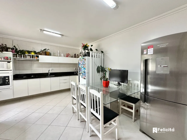 Apartamento para Venda em Caxias do Sul - 2