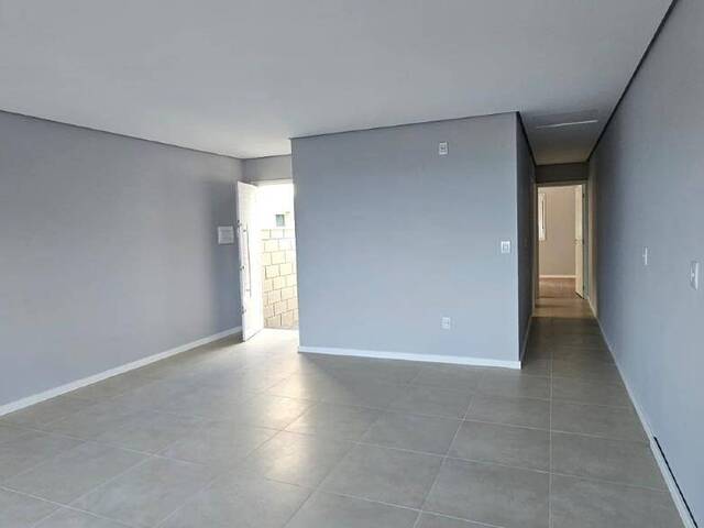 #1111 - Casa para Venda em Caxias do Sul - RS