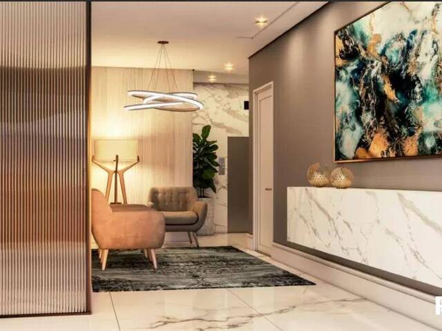 Apartamento para Venda em Caxias do Sul - 2