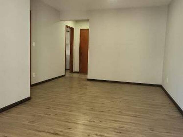 Apartamento para Venda em Caxias do Sul - 4