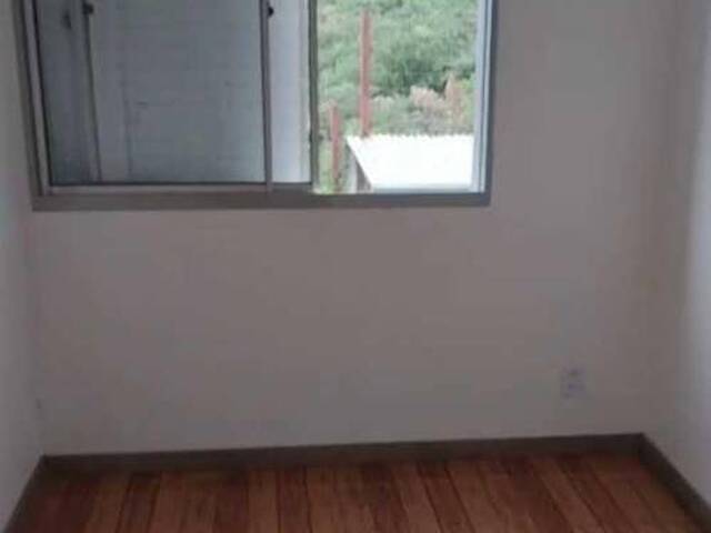 Apartamento para Venda em Caxias do Sul - 4