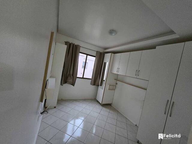 Kitnet para Venda em Caxias do Sul - 4