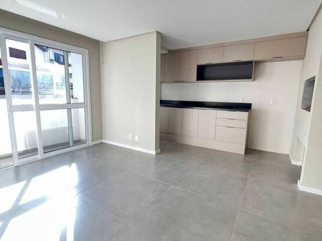 Apartamento para Venda em Caxias do Sul - 5