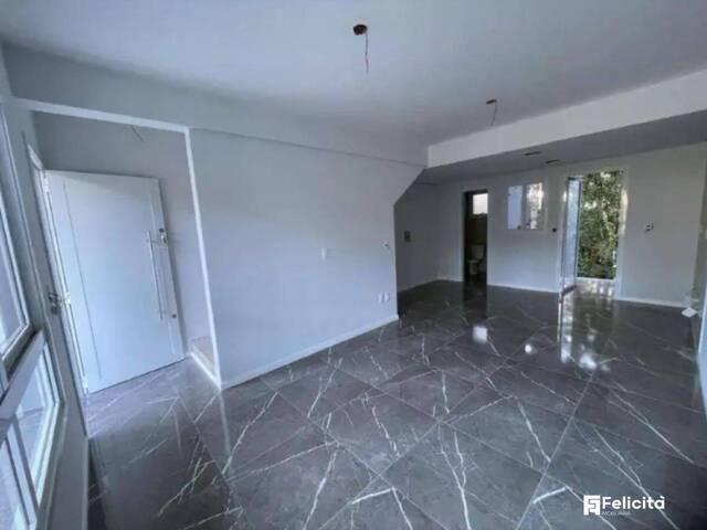 #1140 - Sobrado para Venda em Caxias do Sul - RS