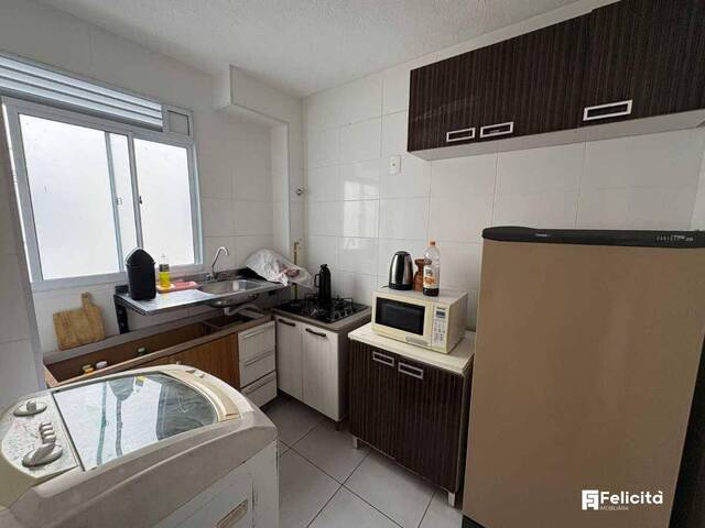 Apartamento para Venda em Caxias do Sul - 2