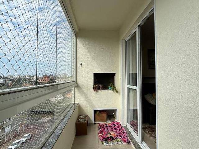 Apartamento para Venda em Caxias do Sul - 2