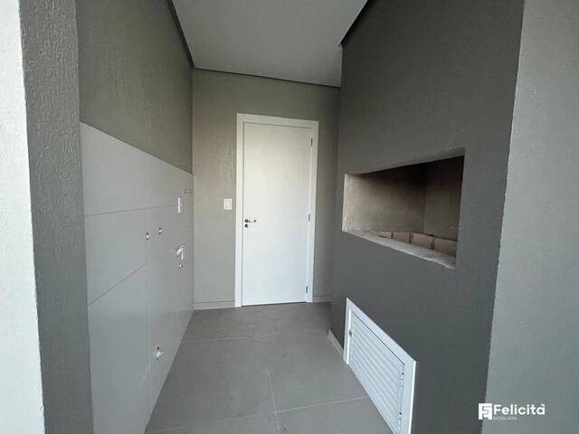 Apartamento para Venda em Caxias do Sul - 5