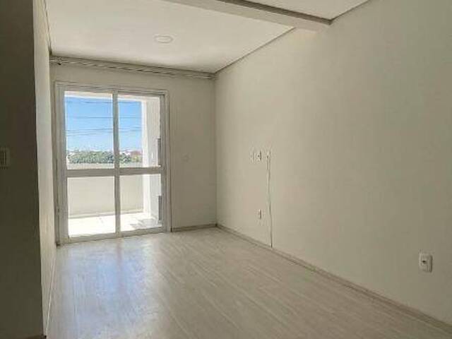Apartamento para Venda em Caxias do Sul - 4