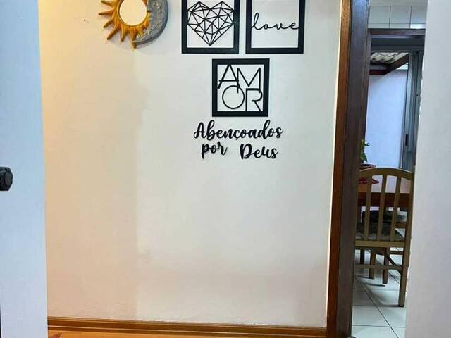 #1180 - Sobrado para Venda em Caxias do Sul - RS