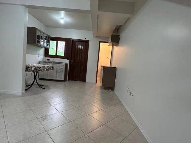 #1184 - Sobrado para Venda em Caxias do Sul - RS