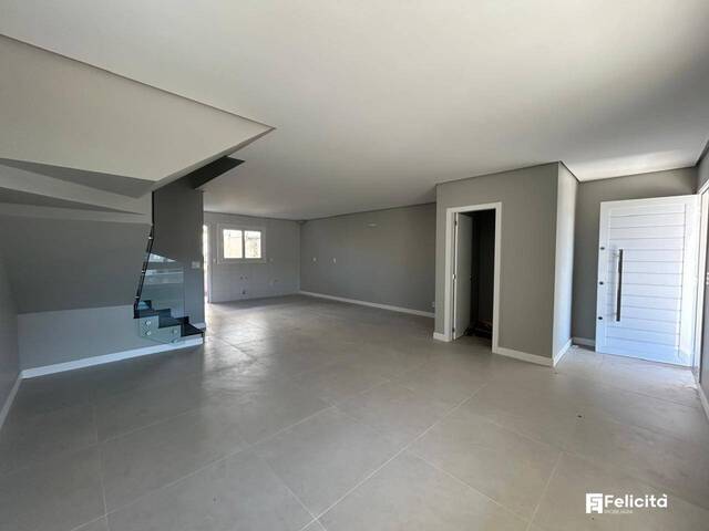 #1185 - Casa para Venda em Caxias do Sul - RS