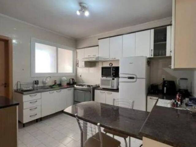 Apartamento para Venda em Caxias do Sul - 5