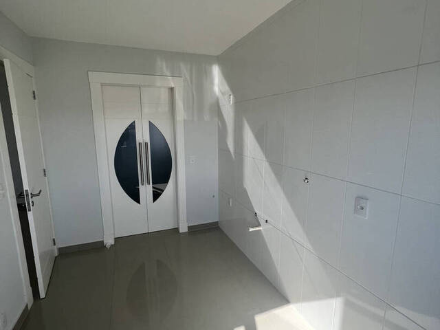 Apartamento para Venda em Caxias do Sul - 3