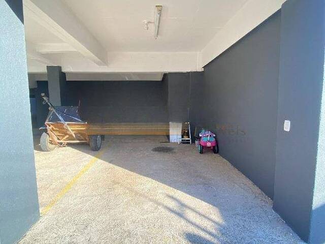 Apartamento para Venda em Caxias do Sul - 3