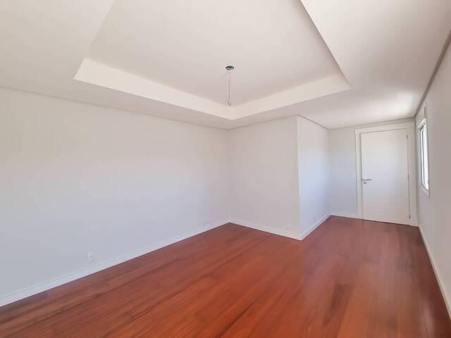 Apartamento para Venda em Caxias do Sul - 4