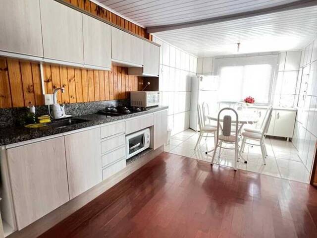 #1230 - Casa para Venda em Caxias do Sul - RS