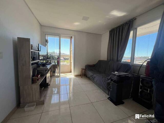 Apartamento para Venda em Caxias do Sul - 2