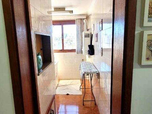 Apartamento para Venda em Caxias do Sul - 5
