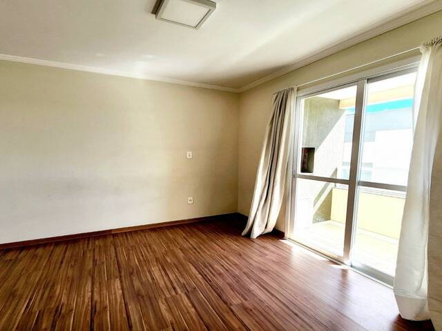 Apartamento para Venda em Caxias do Sul - 2