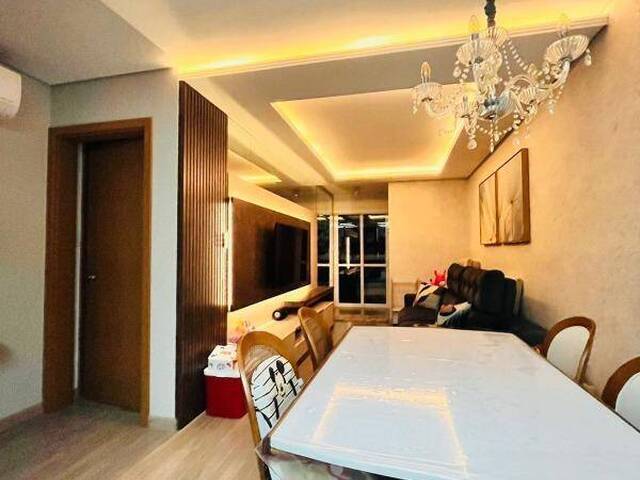 Apartamento para Venda em Caxias do Sul - 2