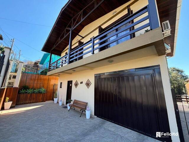 #1285 - Casa para Venda em Caxias do Sul - RS