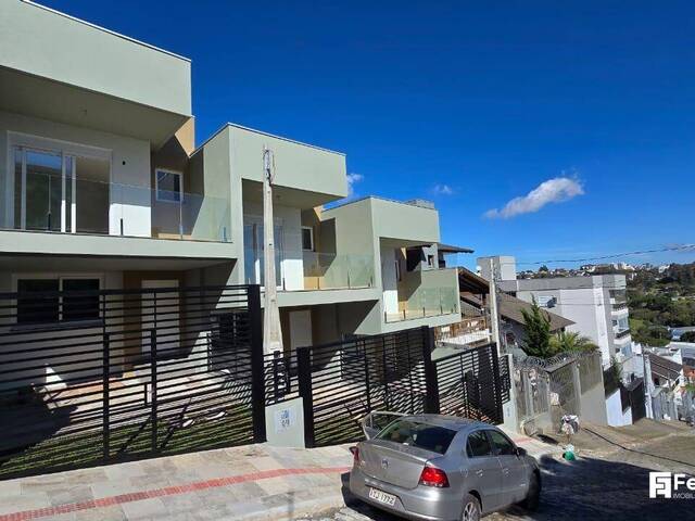 #1287 - Sobrado para Venda em Caxias do Sul - RS