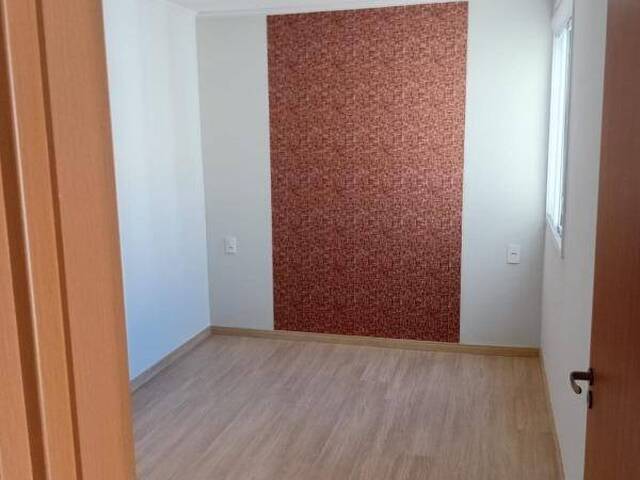Apartamento para Venda em Caxias do Sul - 2