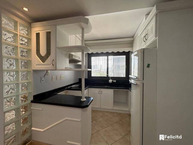 Apartamento para Venda em Caxias do Sul - 3