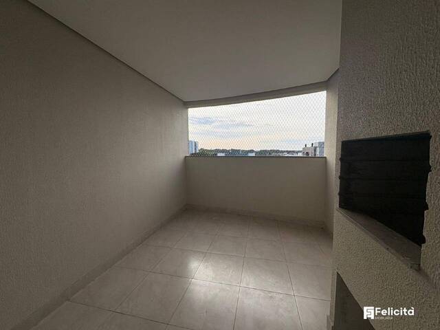 Apartamento para Venda em Caxias do Sul - 4