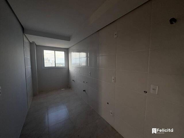 Apartamento para Venda em Caxias do Sul - 5