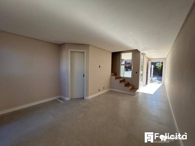 #1020 - Sobrado para Venda em Caxias do Sul - RS