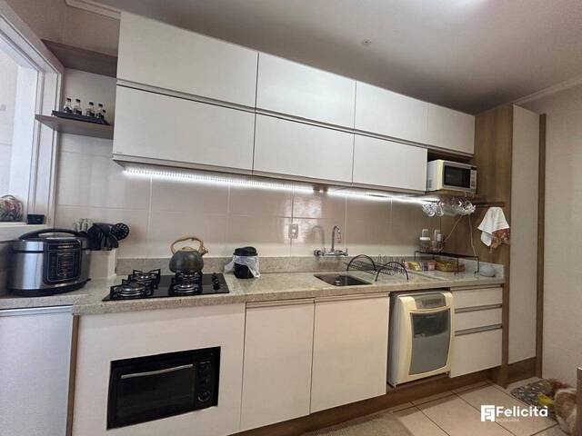 Apartamento para Venda em Caxias do Sul - 2