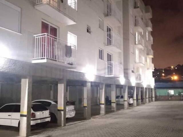 Apartamento para Venda em Caxias do Sul - 3