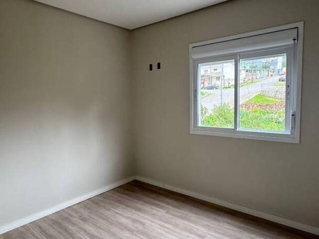 #1334 - Sobrado para Venda em Caxias do Sul - RS