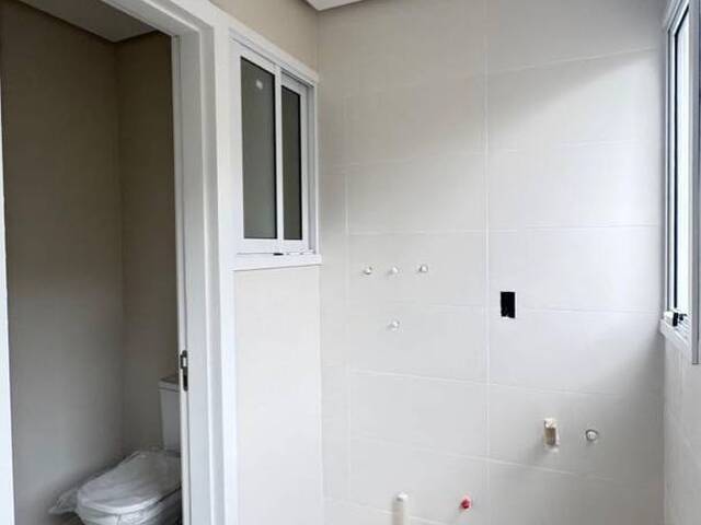 Sobrado para Venda em Caxias do Sul - 4