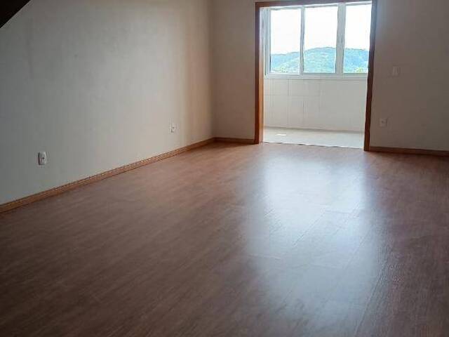 Duplex para Venda em Caxias do Sul - 2