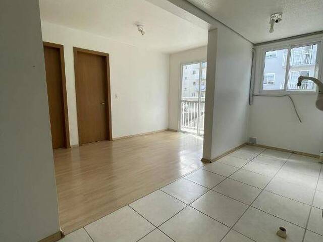 #1350 - Apartamento para Venda em Farroupilha - RS