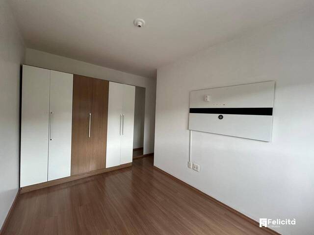 Apartamento para Venda em Caxias do Sul - 3