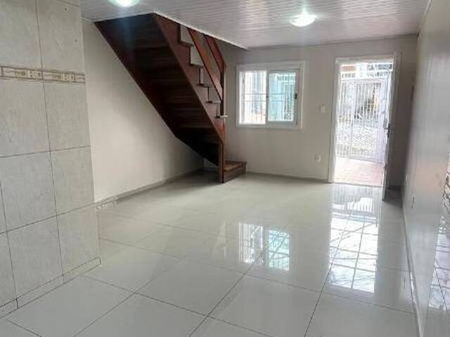 #1361 - Sobrado para Venda em Caxias do Sul - RS