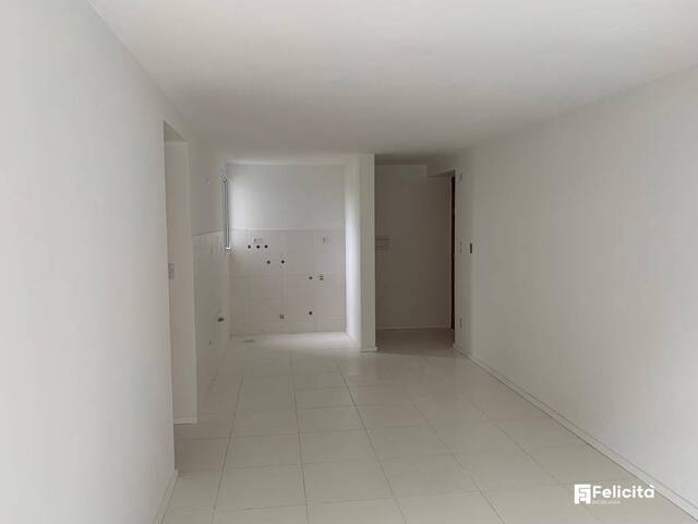 Apartamento para Venda em Caxias do Sul - 4