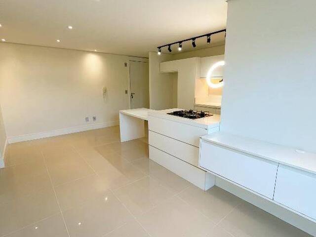 Apartamento para Venda em Caxias do Sul - 3