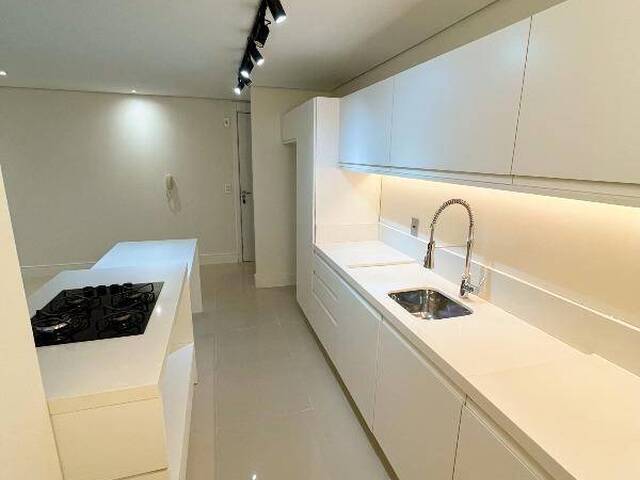 Apartamento para Venda em Caxias do Sul - 4