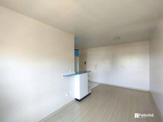 Apartamento para Venda em Caxias do Sul - 3