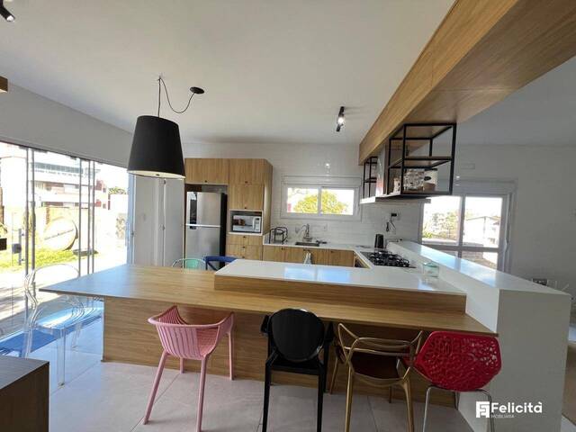 #1373 - Casa para Venda em Caxias do Sul - RS