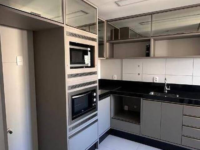 Apartamento para Venda em Caxias do Sul - 5