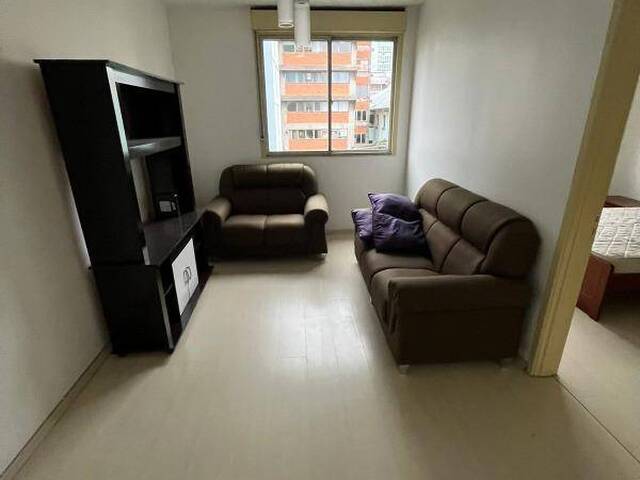 Kitnet para Venda em Caxias do Sul - 5